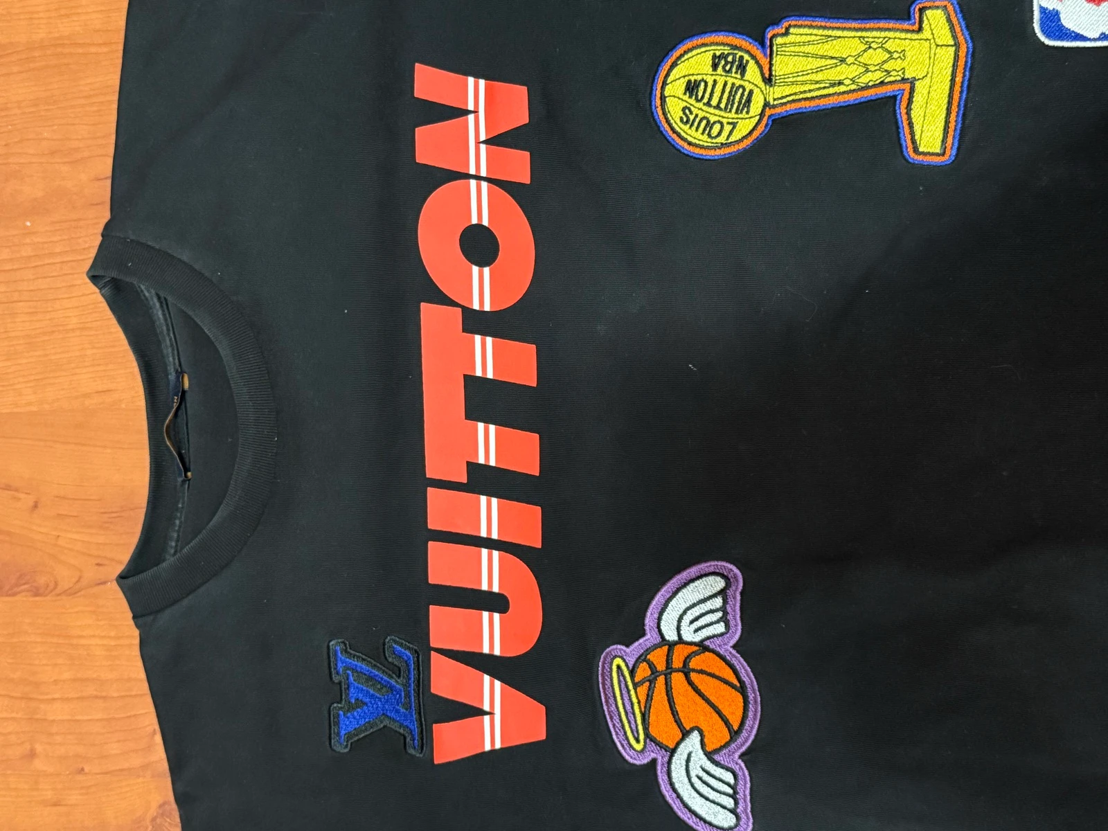Tee-shirt NBA Noir – Taille M – Fabriqué en Italie – Avec facture d'origine – photo 5